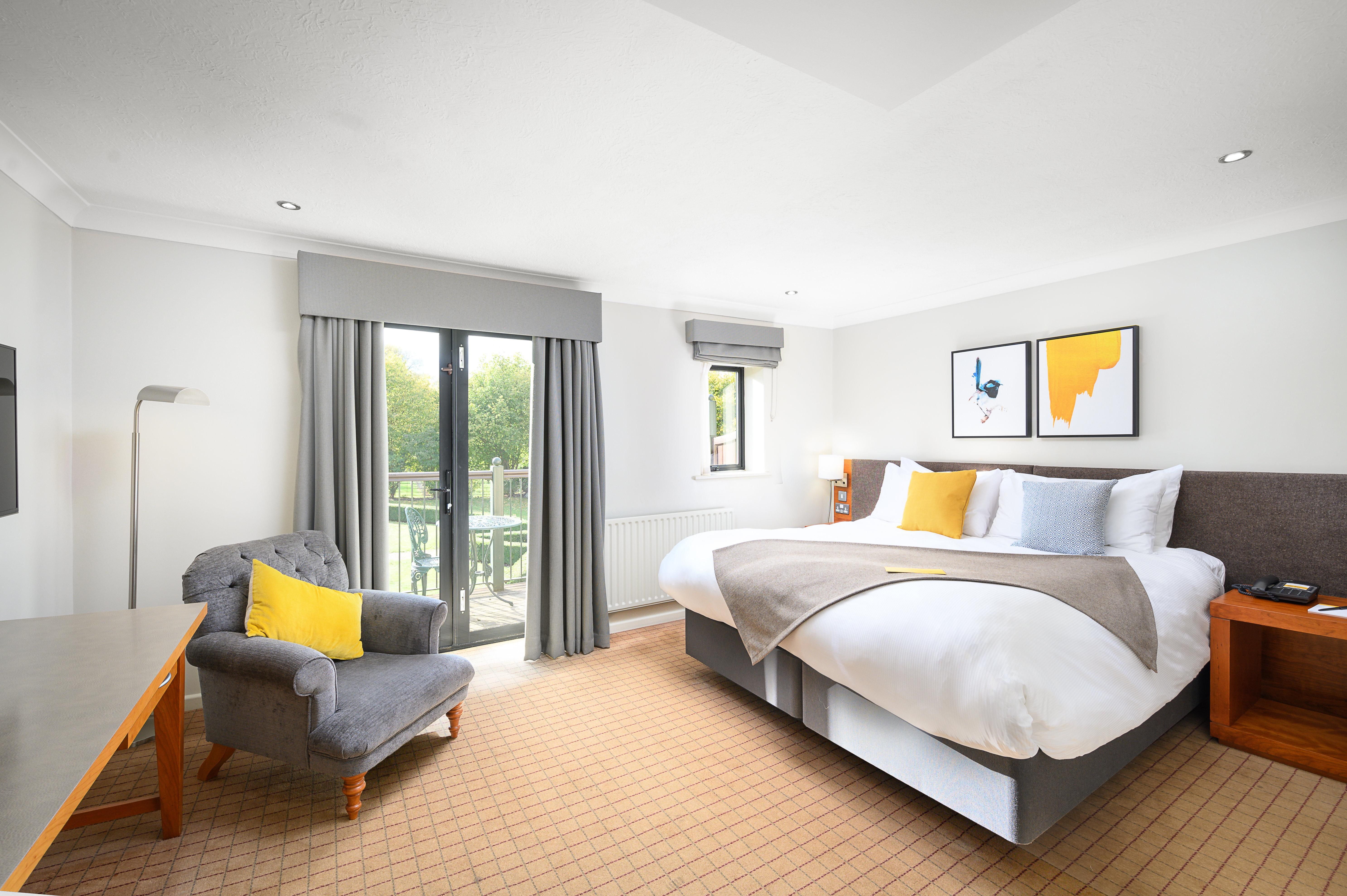 Hotel Voco Oxford Thames By Ihg Kennington  Exterior foto