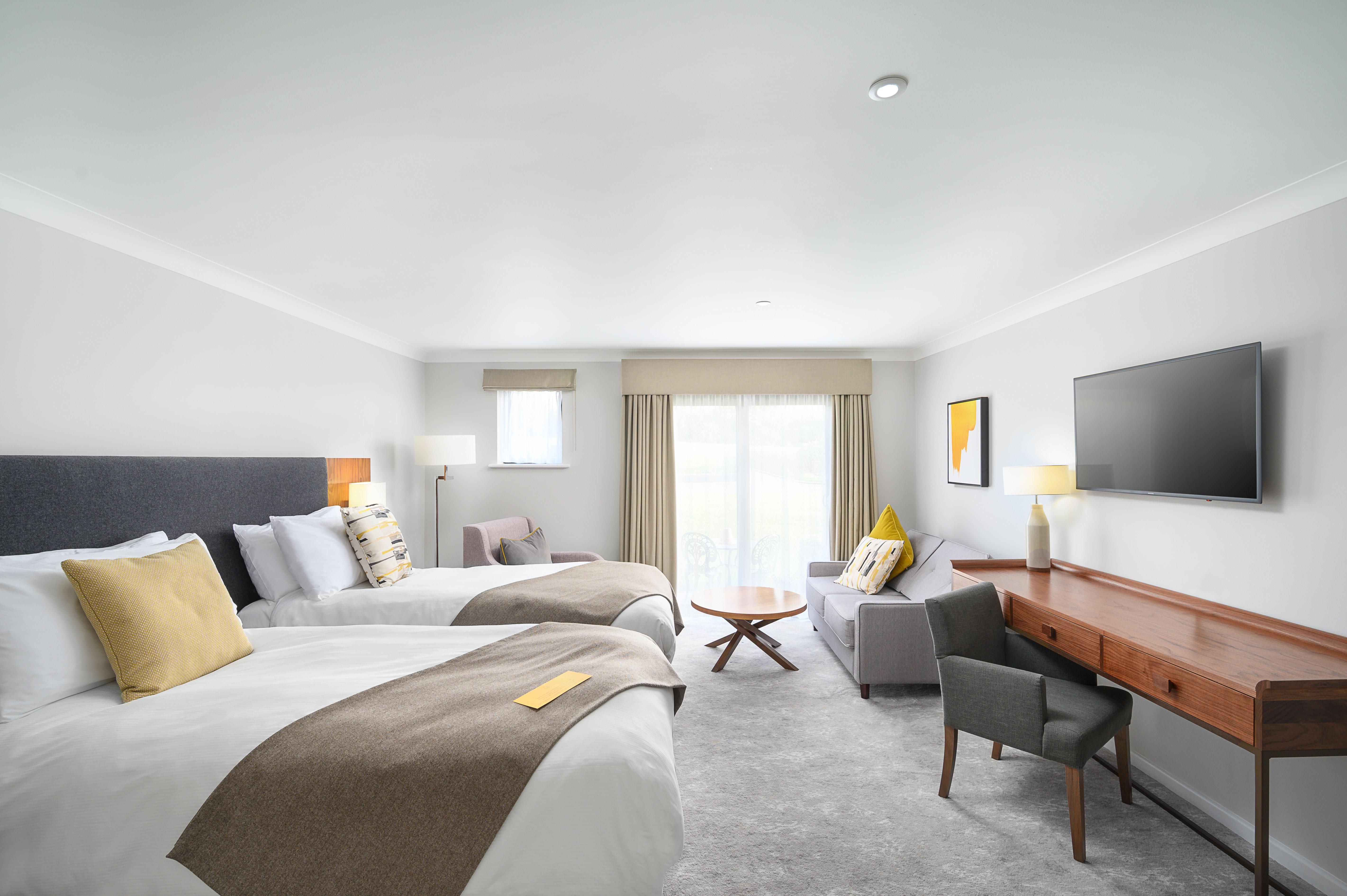 Hotel Voco Oxford Thames By Ihg Kennington  Exterior foto