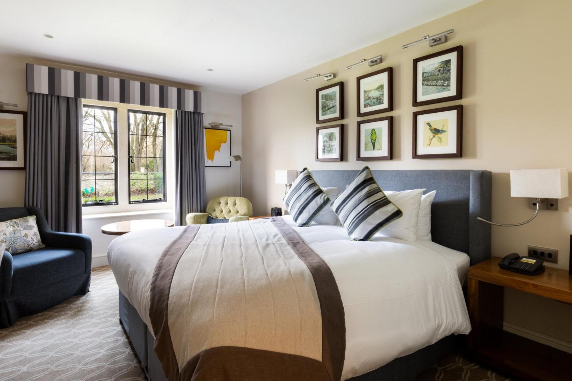 Hotel Voco Oxford Thames By Ihg Kennington  Exterior foto